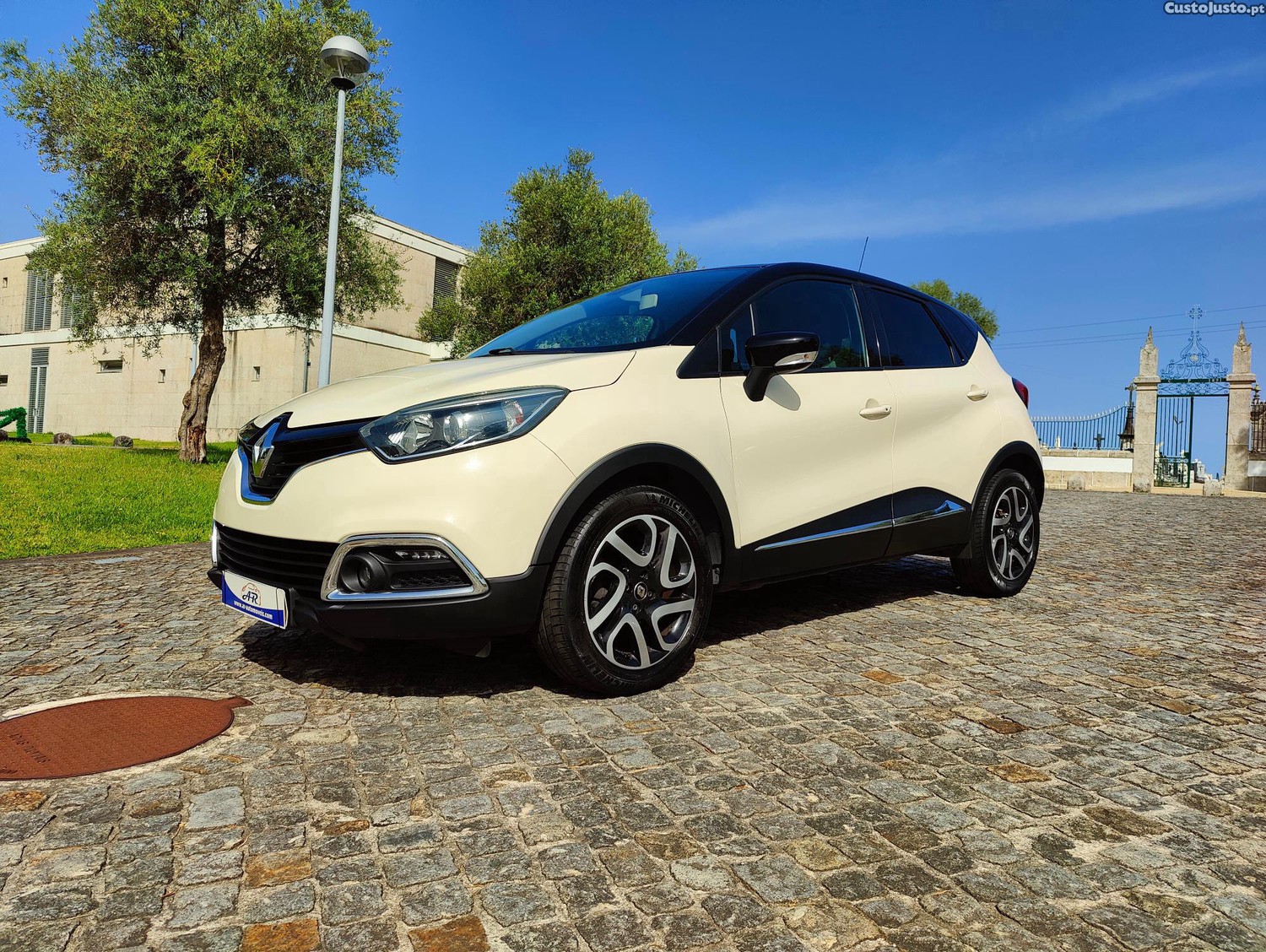 Renault Captur 0.9 TCe Exclusive — fotografia 9