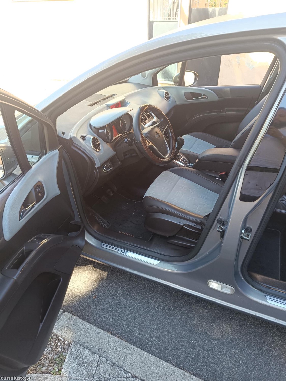 Opel Meriva 1.3cdti — fotografia 2