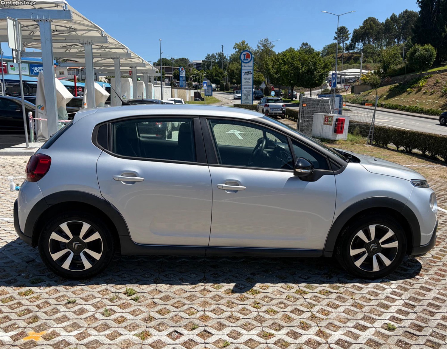 Citroën C3 1.2 Puretech Shine — fotografia 7