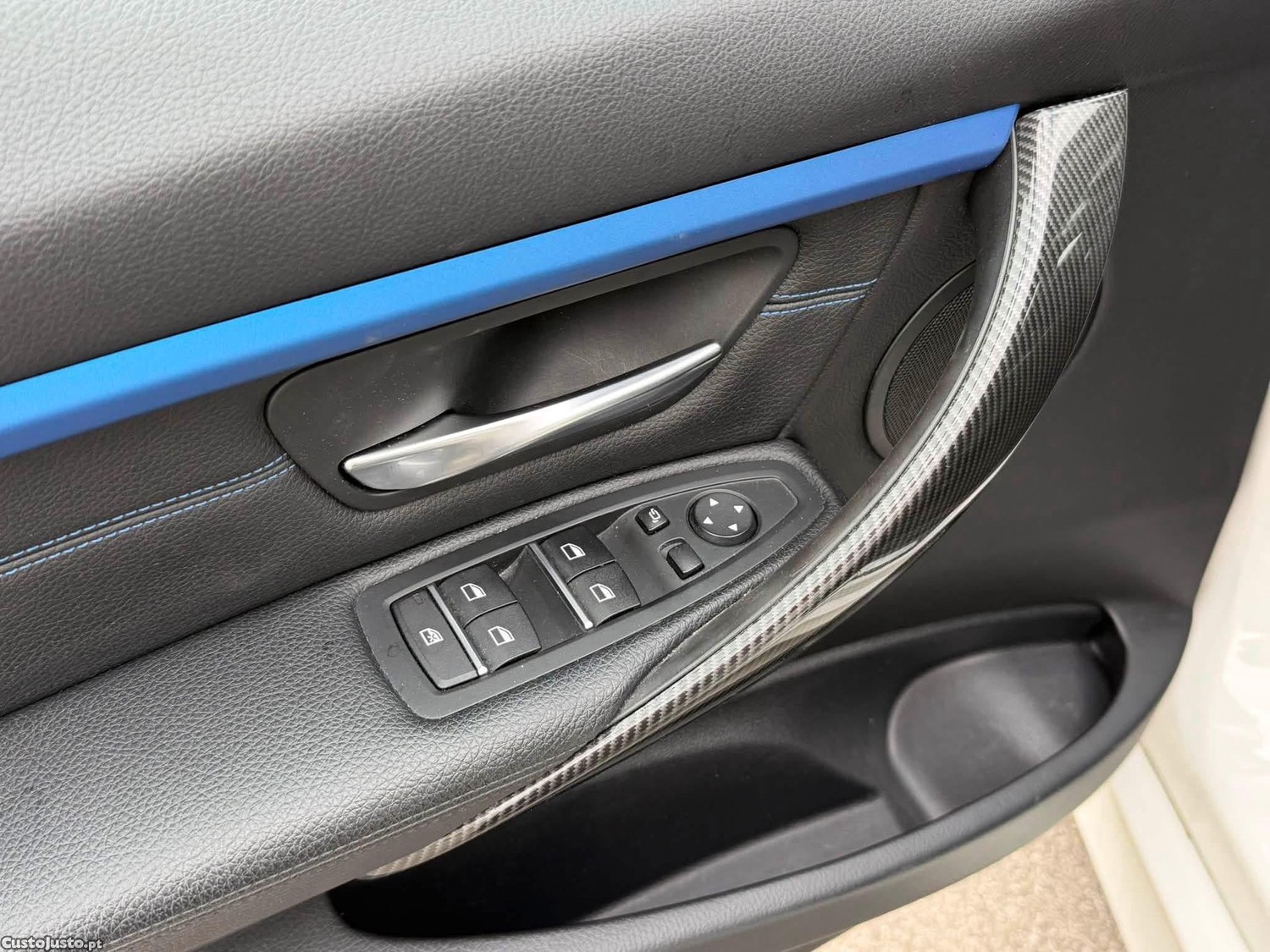 BMW 320 d Pack M Shadow Auto — fotografia 12