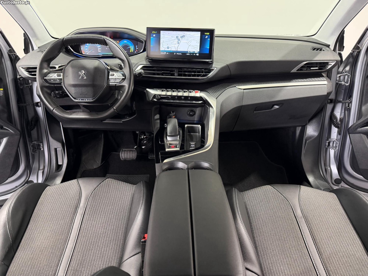 Peugeot 3008 1.6 HIBRIDO PLUG-IN ALLURE E-EAT8 225 CV - NACIONAL — fotografia 22