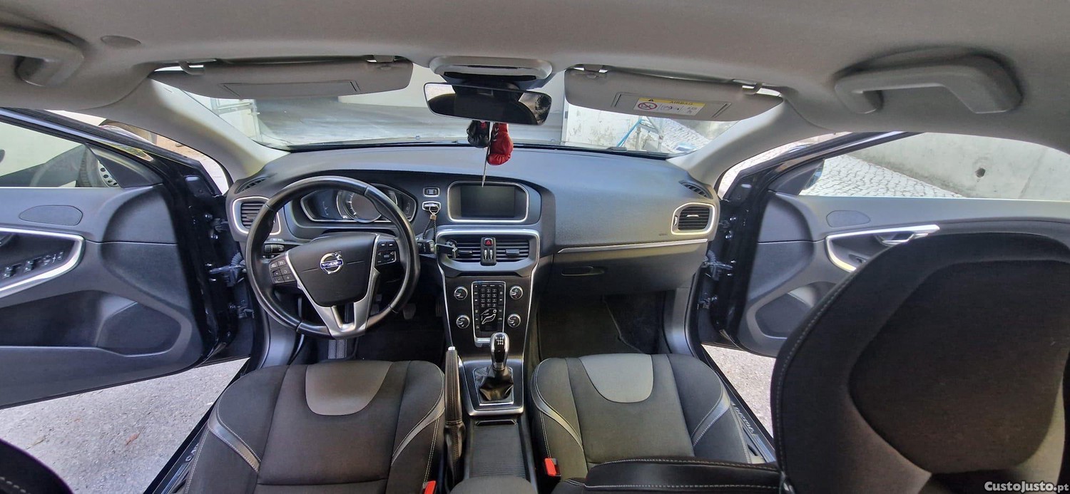 Volvo V40 D2 — fotografia 6
