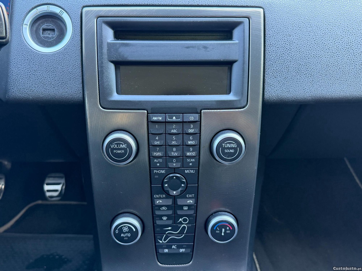 Volvo S40 D2 115cv R-Design Nacional — fotografia 5
