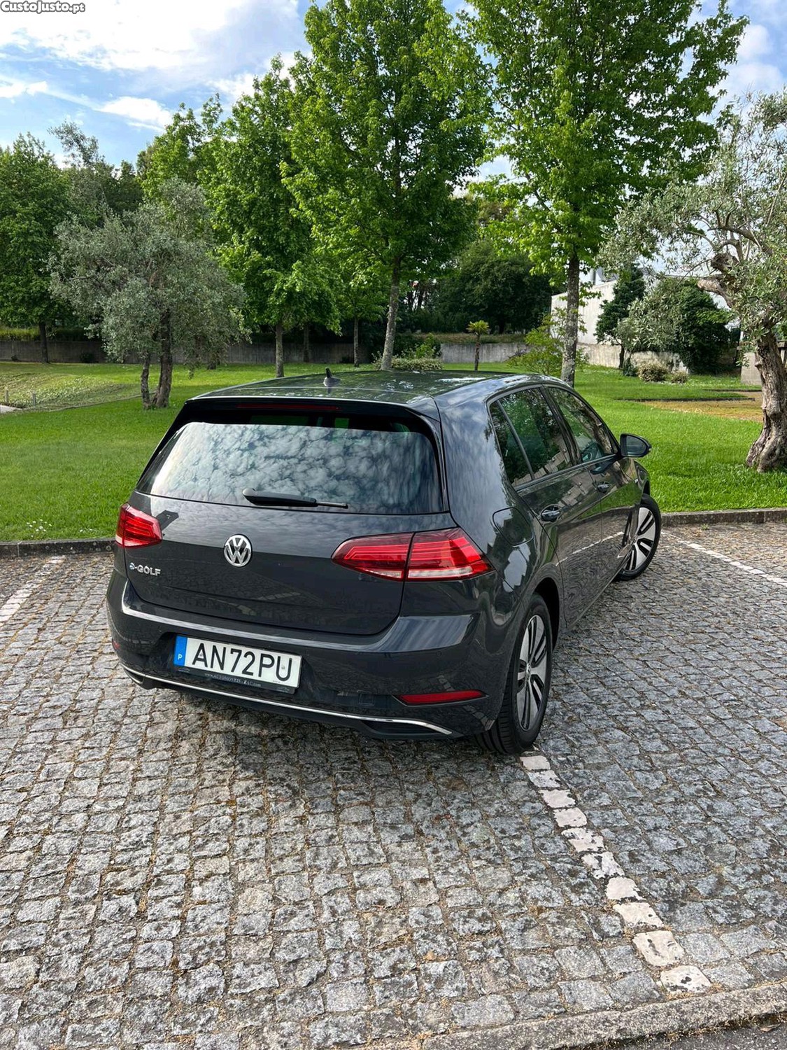 Volkswagen Golf E- — fotografia 8