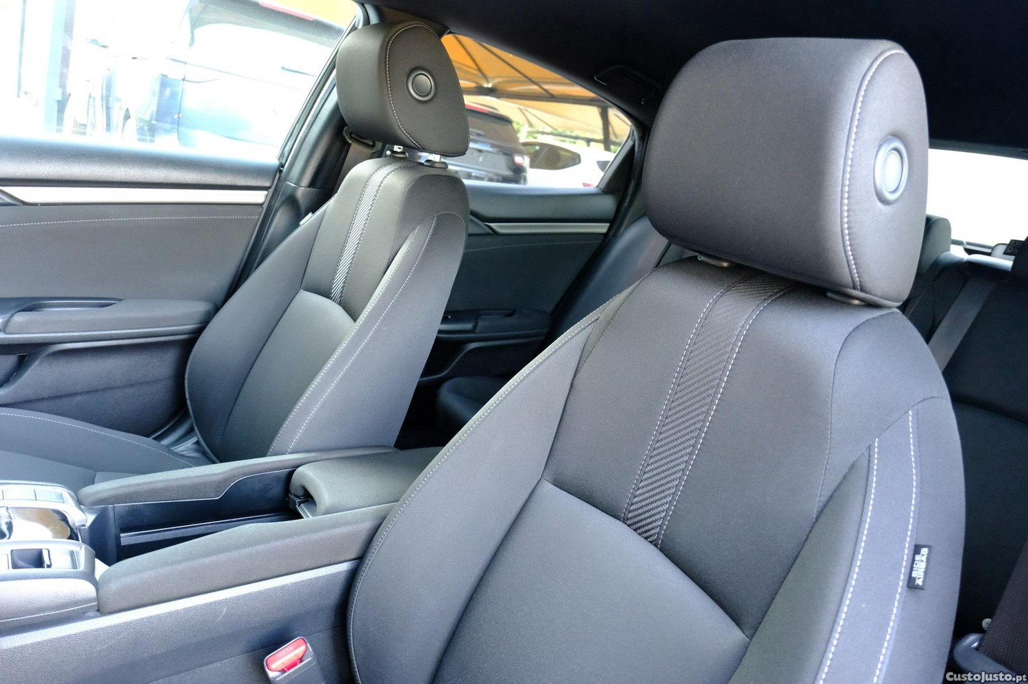 Honda Civic 1.0 i-VTEC Elegance Connect Navi — fotografia 18