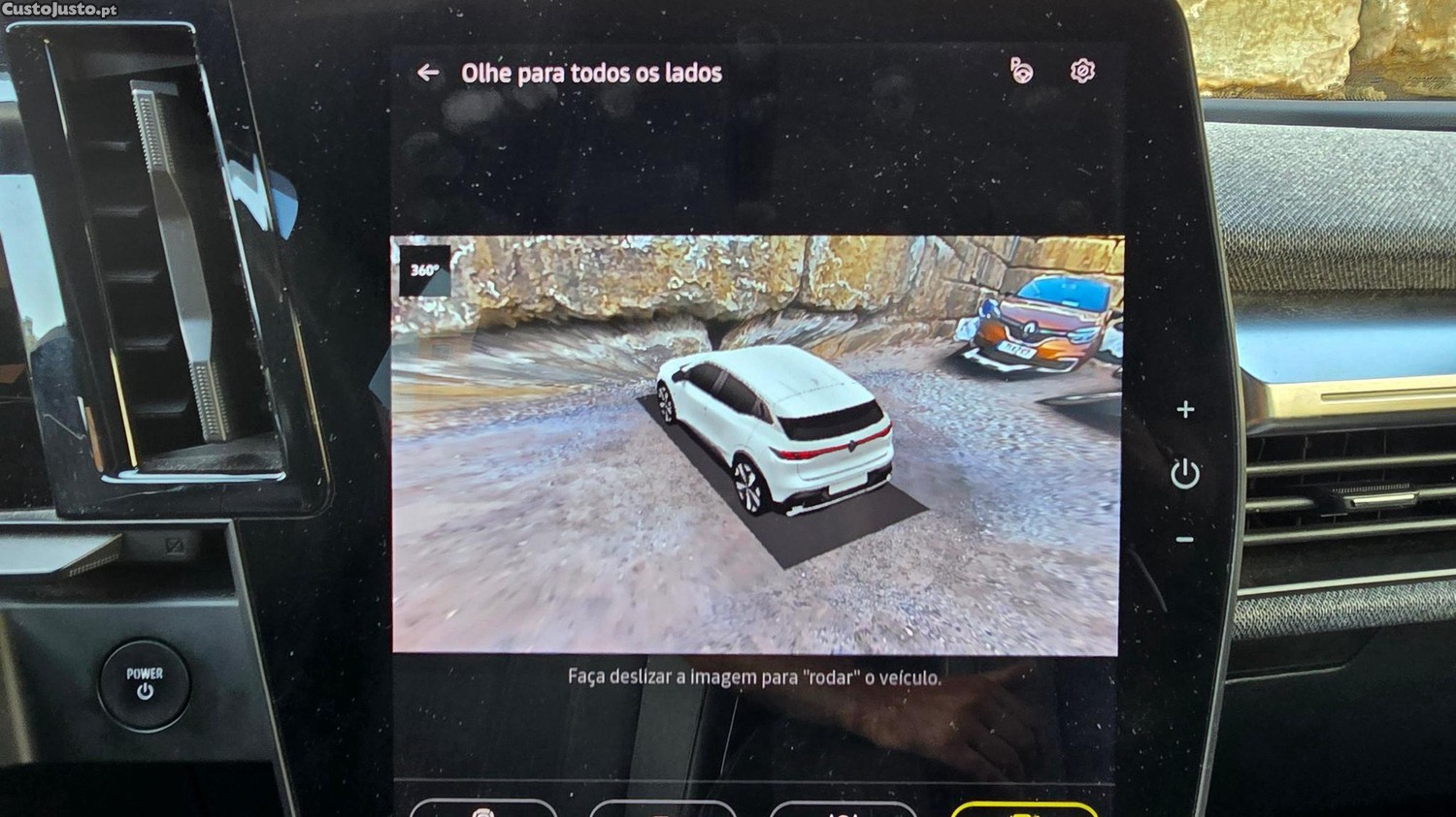 Renault Mégane E-Tech Techno 60KWh — fotografia 11