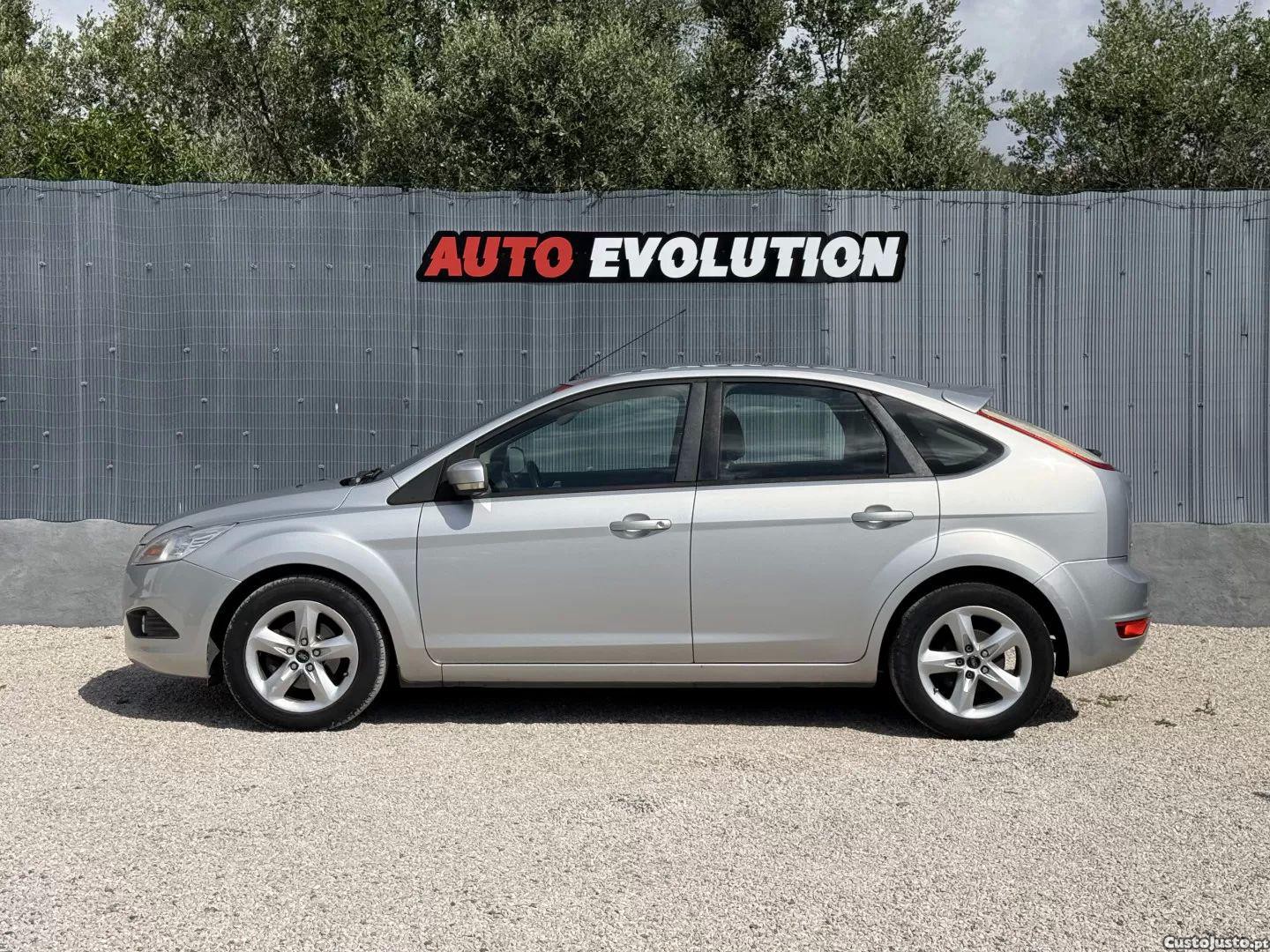 Ford Focus 1.6 tdci econetic — fotografia 11