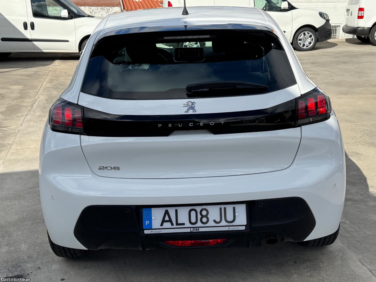 Peugeot 208 1.5 BlueHDI 100 - 21 — photo 4
