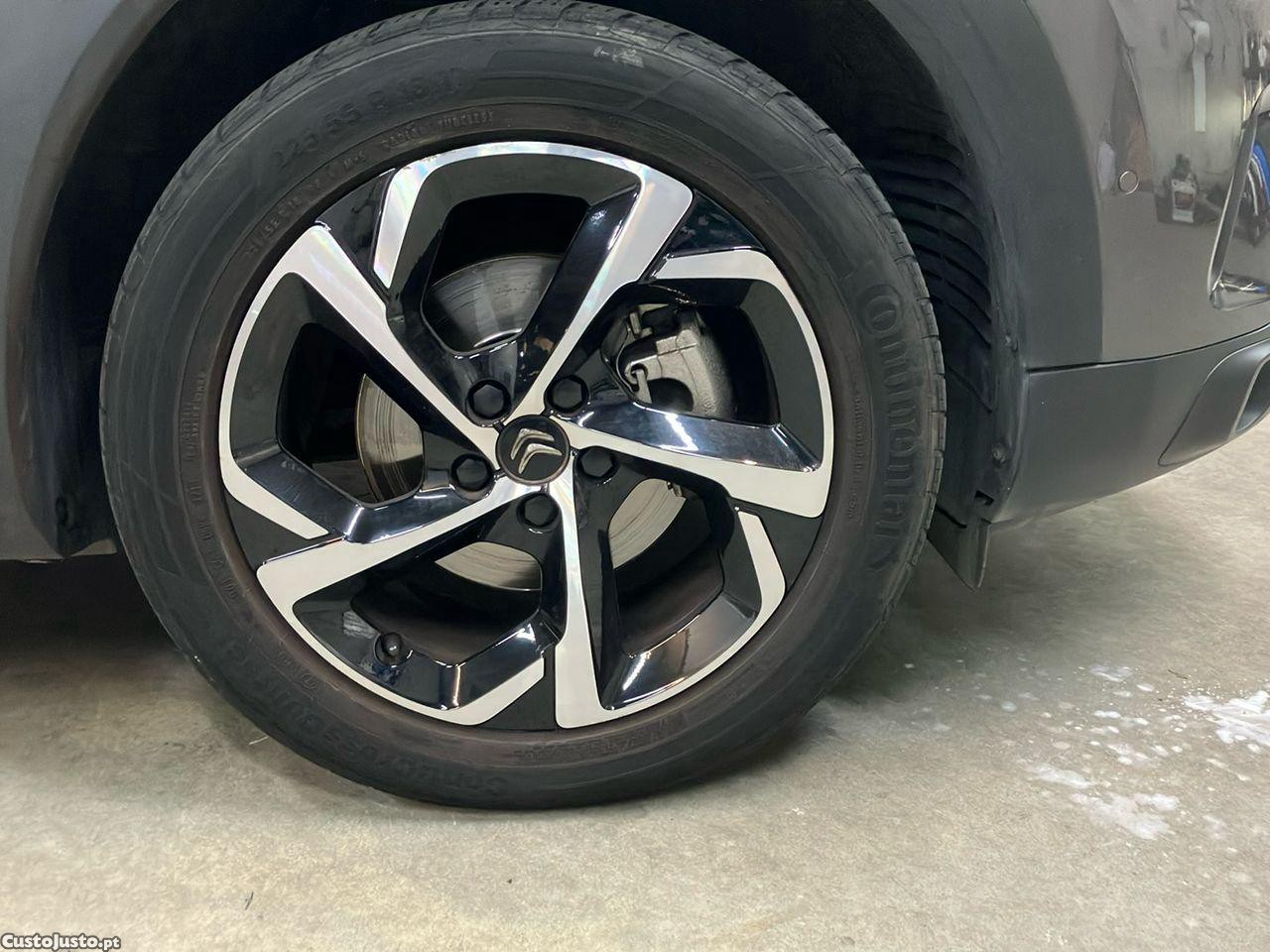 Citroën C5 Aircross 1.2 PureTech Feel Pack EAT8 — fotografia 4