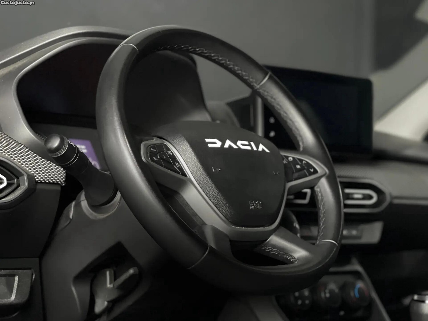 Dacia Jogger 1.0 ECO-G Expression Bi-Fuel — fotografia 8