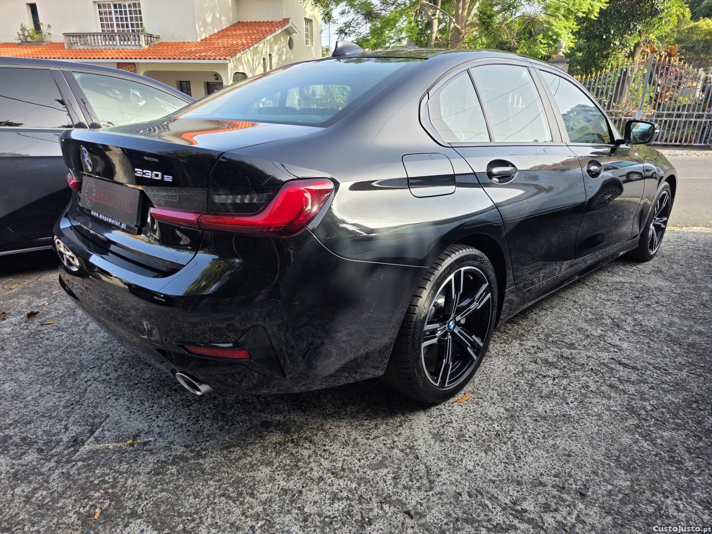 BMW 330 e Corporate Edition Auto — fotografia 49