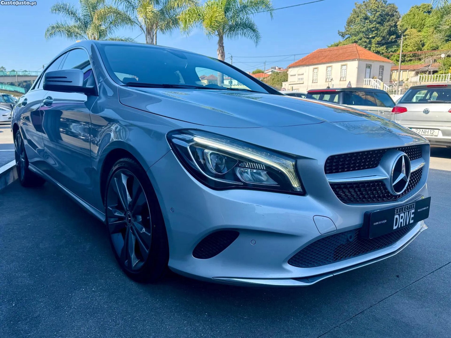Mercedes-Benz CLA 180 d Urban — fotografia 12