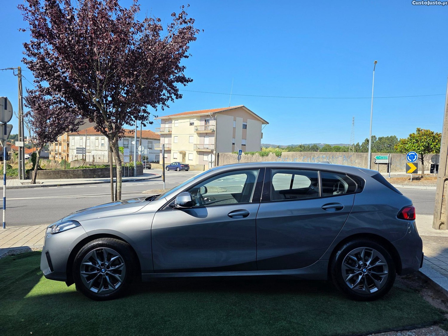 BMW 116 Standard — fotografia 20