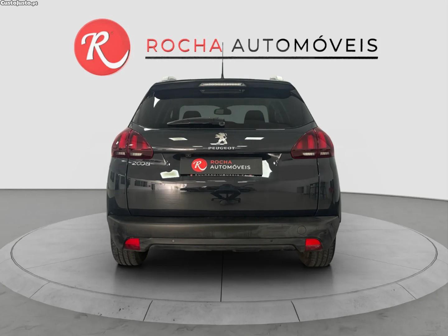 Peugeot 2008 1.2 PureTech Style — fotografia 6