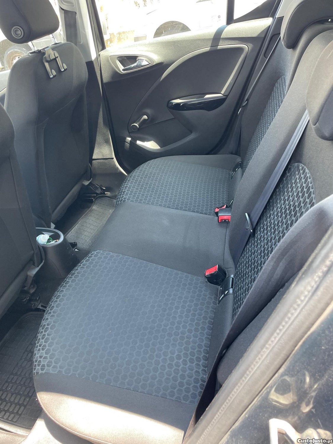 Opel Corsa E 1.3 CDTI EcoFlex 95 cv — fotografia 4