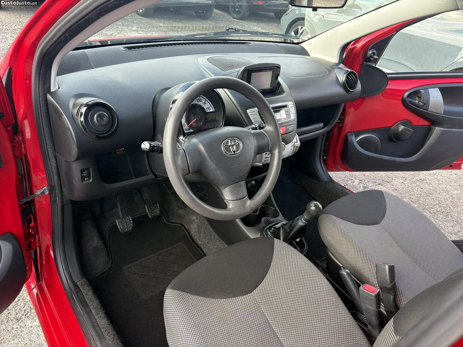 Toyota Aygo 1.0 Power Pack — fotografia 15
