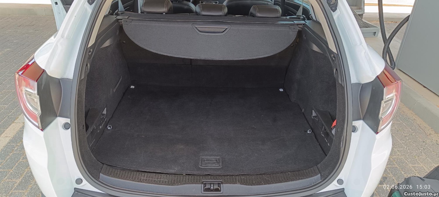 Renault Mégane Bose — fotografia 11