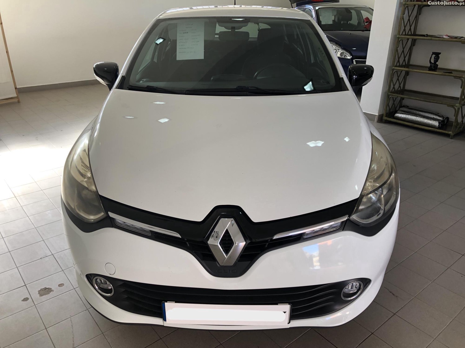 Renault Clio Confort — photo 3