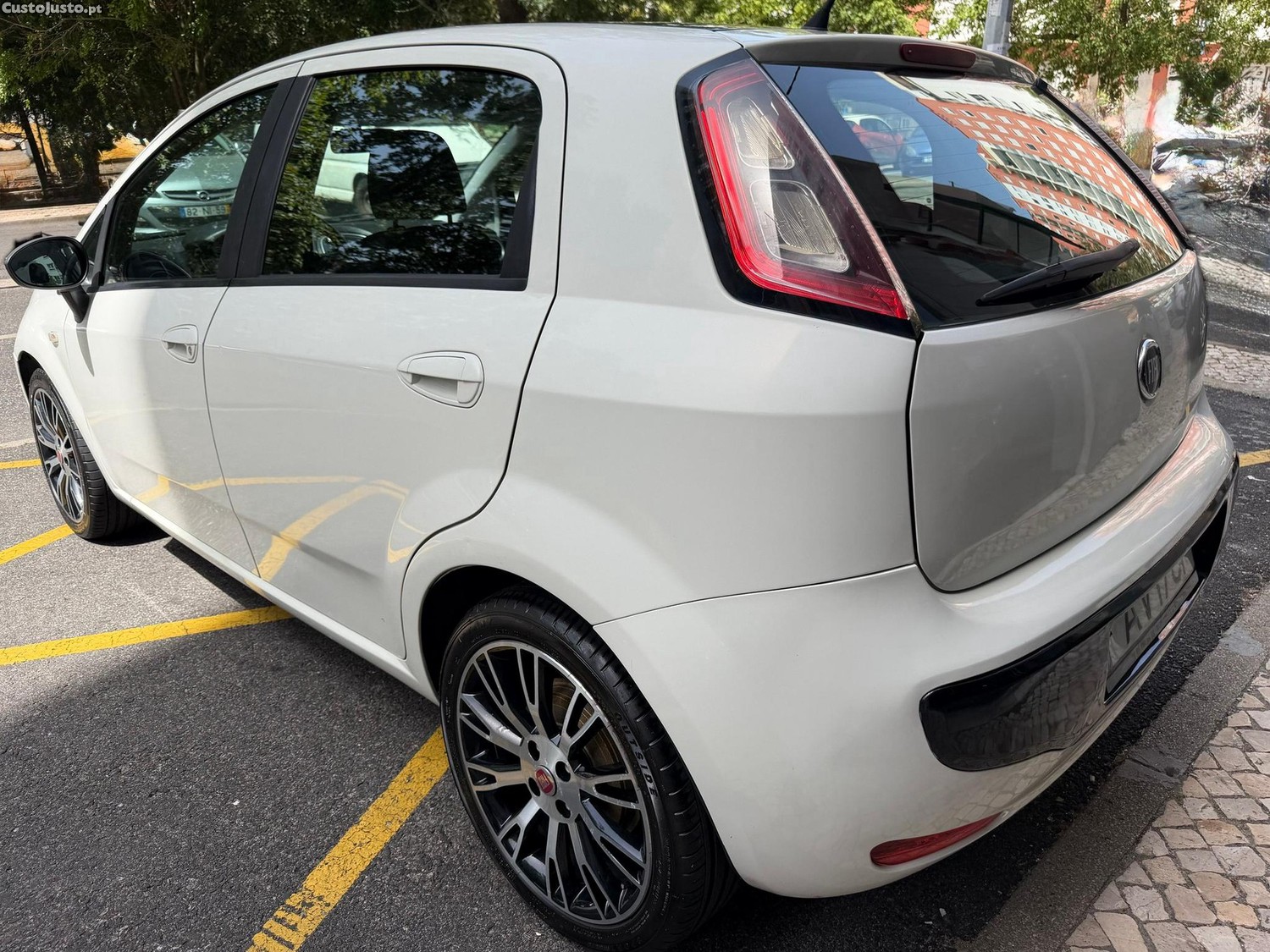 Fiat Punto Evo 1.3 M-Jet Dynamic — fotografia 4