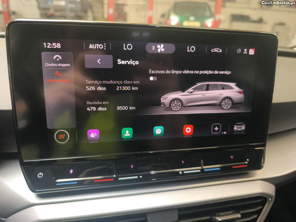 SEAT Leon ST 2.0 TDI FR DSG 150cv — fotografia 13