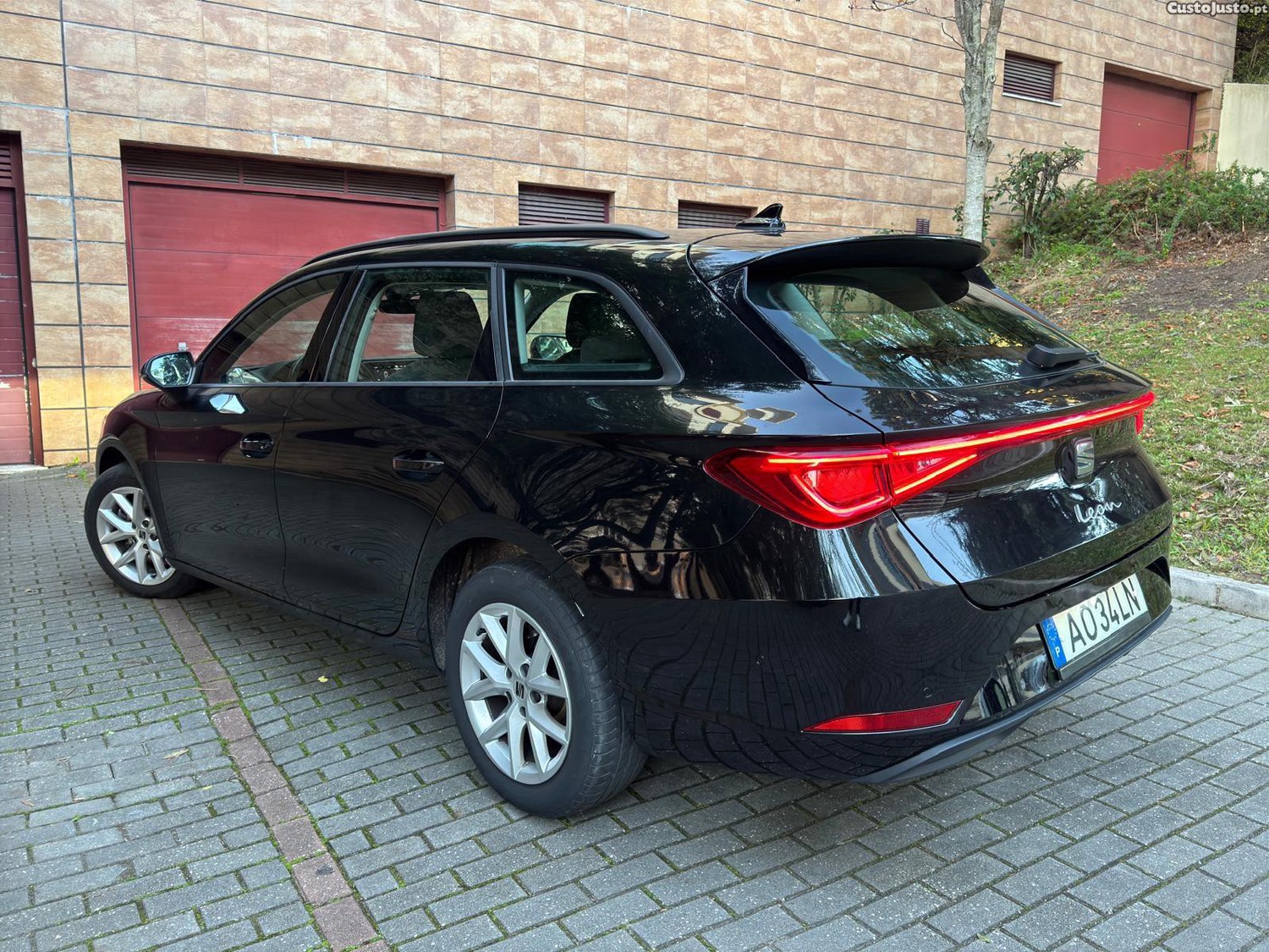 SEAT Leon 2.0 TDI Style — fotografia 13