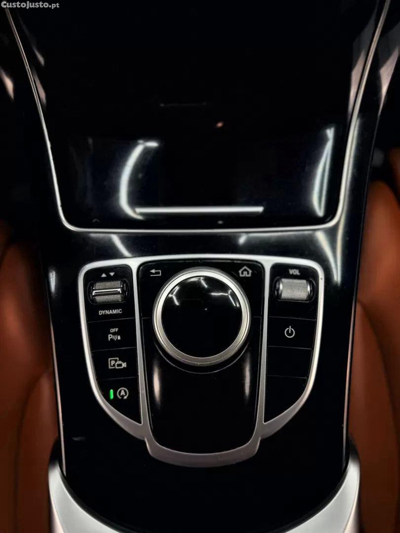 Mercedes-Benz C 300 D amg line — fotografia 12