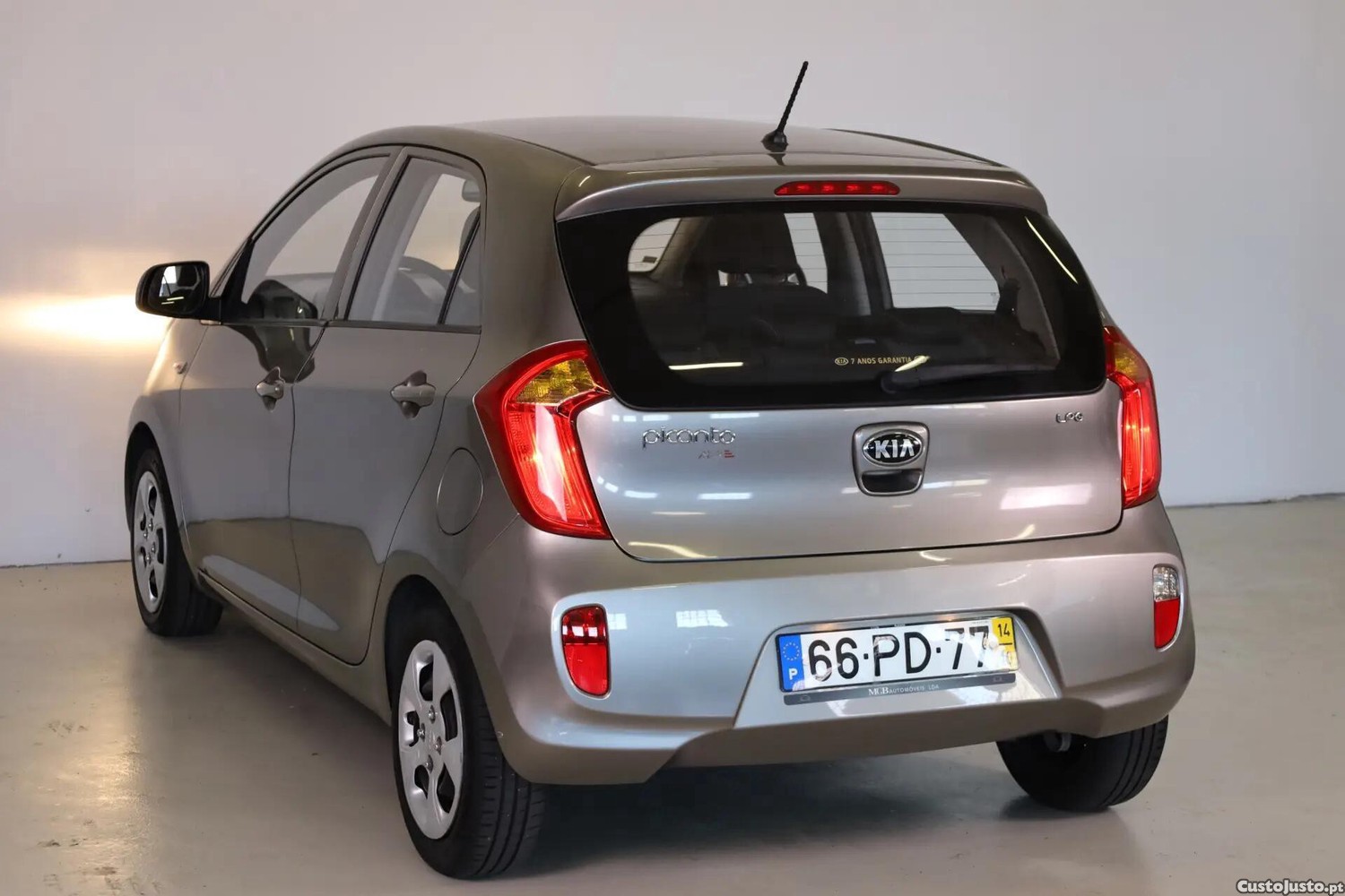 Kia Picanto 1.0 CVVT More GPL — fotografia 6
