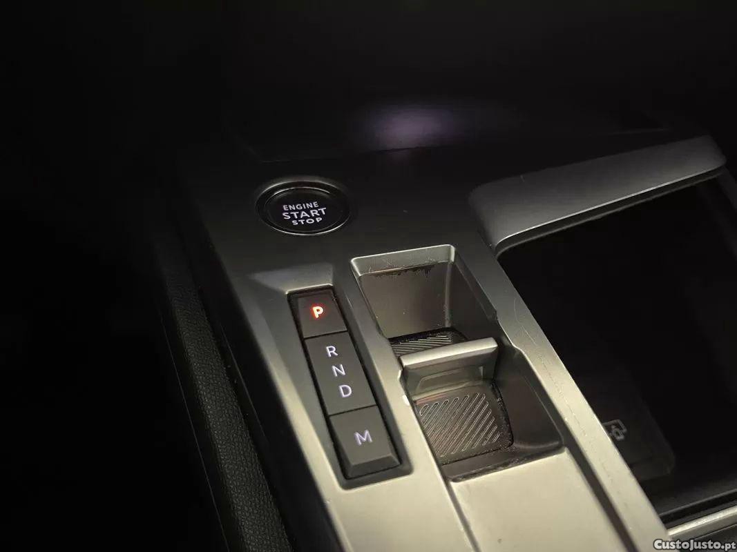 Peugeot 308 1.5 bluehdi active eat8 — fotografia 7