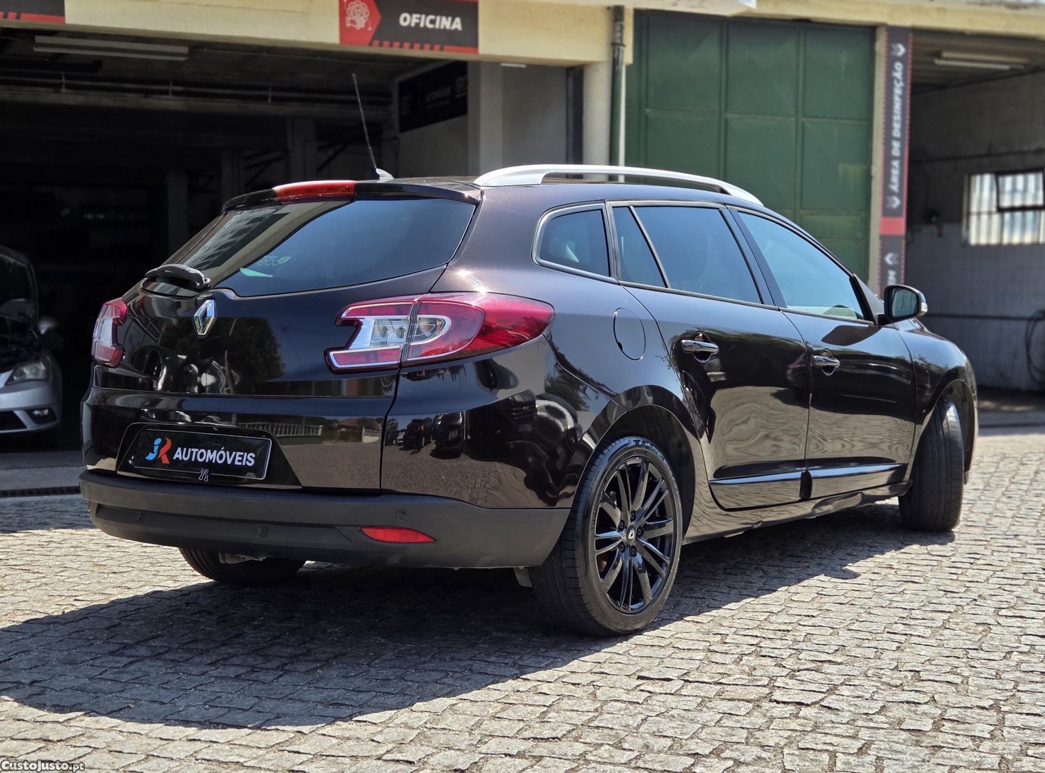Renault Mégane Sport Tourer Energy dCi 110 S&S Bose Edition — fotografia 9