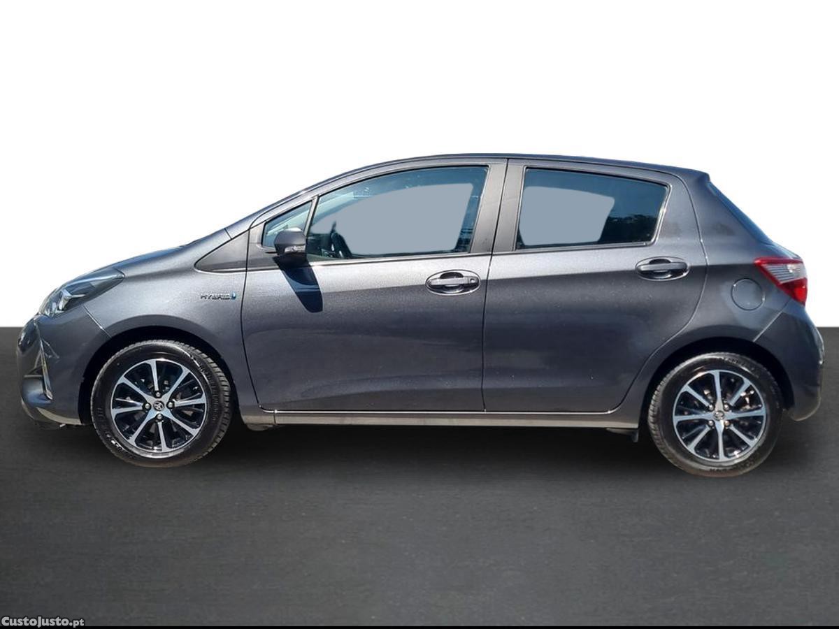 Toyota Yaris Yaris 1.5 HSD Comfort+P.Style — photo 3