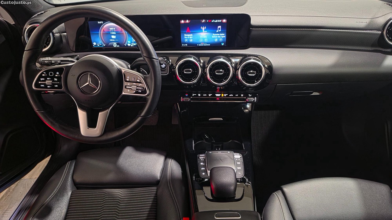 Mercedes-Benz CLA 250 250 E — fotografia 3