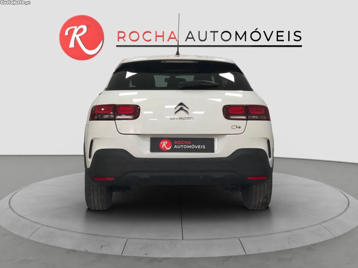 Citroën C4 1.2 PureTech Feel — fotografia 3