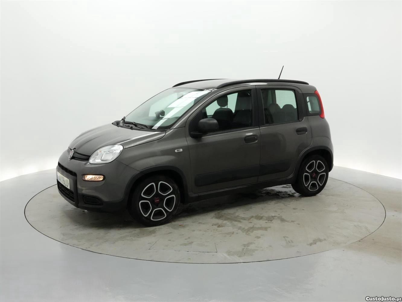 Fiat Panda 1.0 Hybrid City Life — fotografia 13