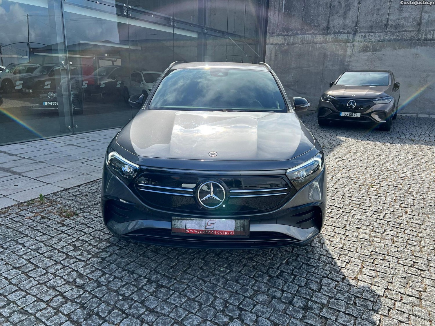 Mercedes-Benz EQA 4Matic AMG Line — fotografia 19
