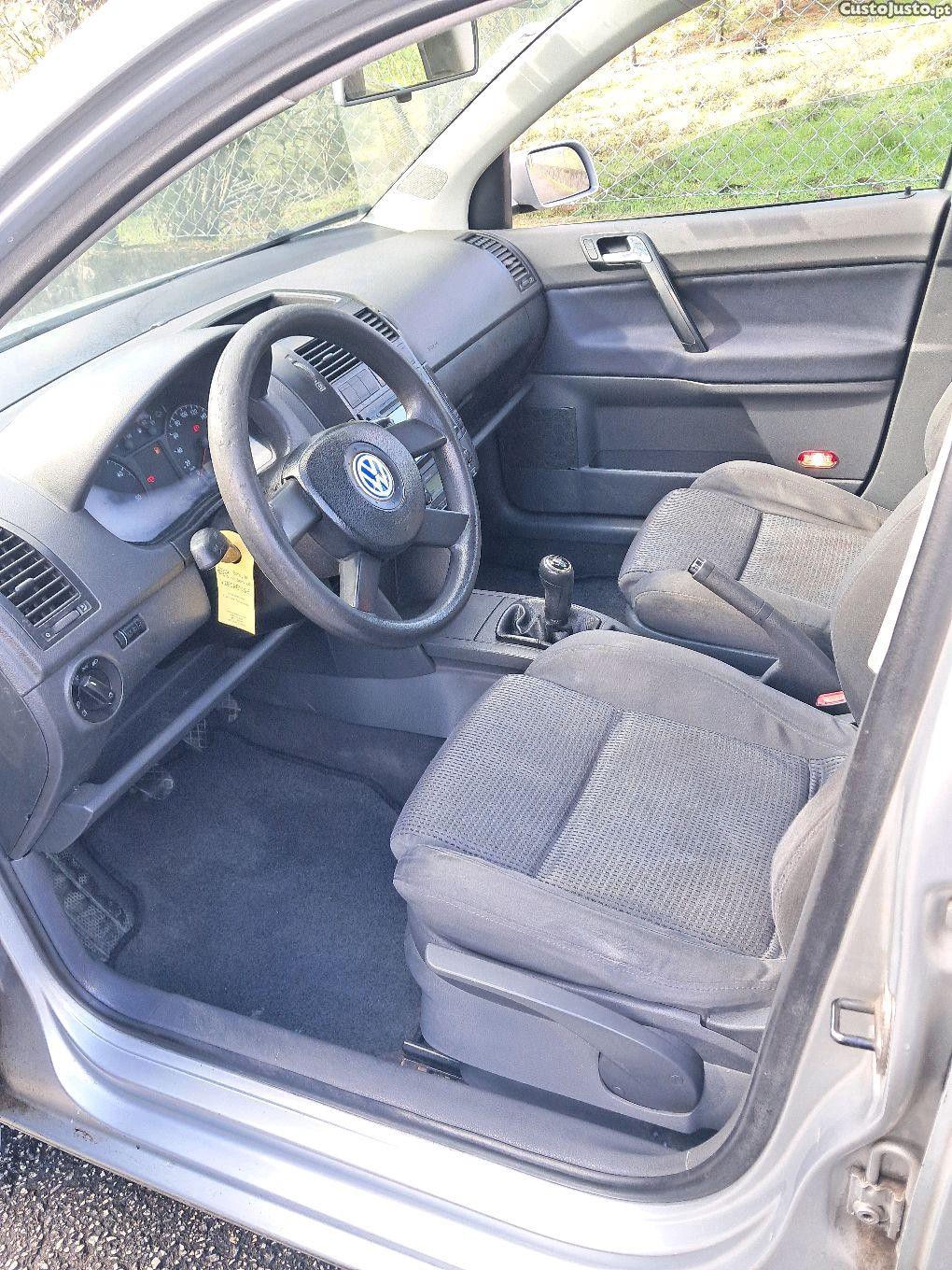 Volkswagen Polo 5 portas — fotografia 8