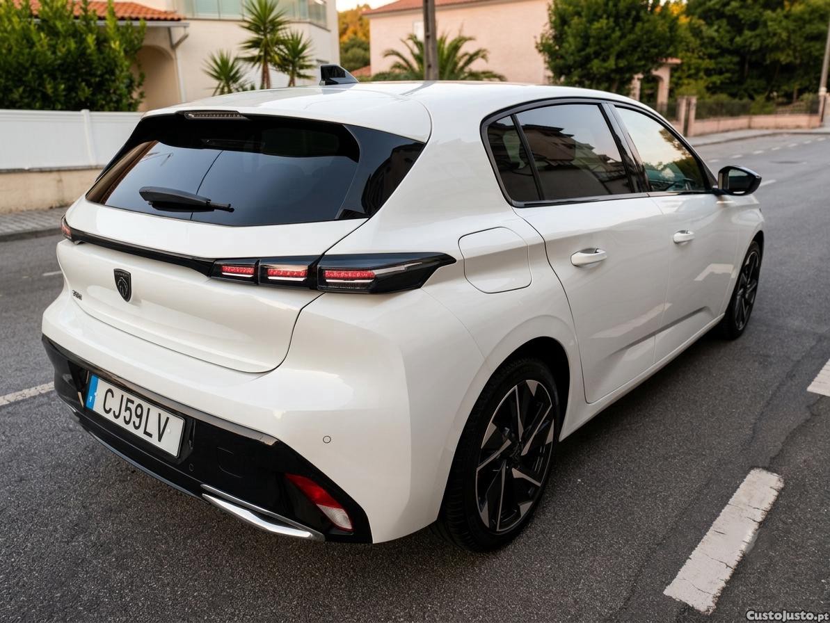 Peugeot 308 1.2 Puretech Allure EAT8 — fotografia 7