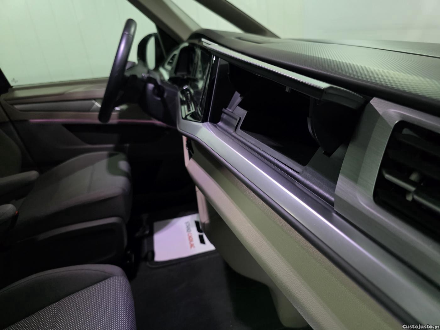 Volkswagen Multivan 2.0 TDI Life DSG — fotografia 6