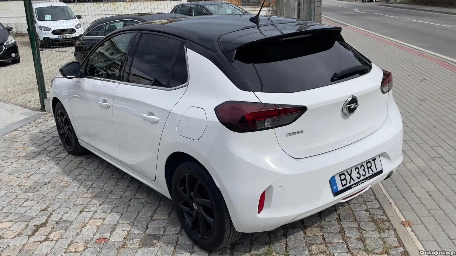 Opel Corsa 1.2 Elegance — fotografia 3