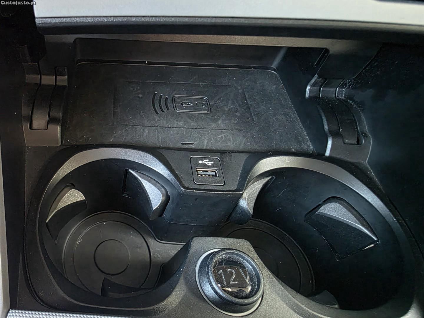 BMW 330 e Corporate Edition Auto — fotografia 20