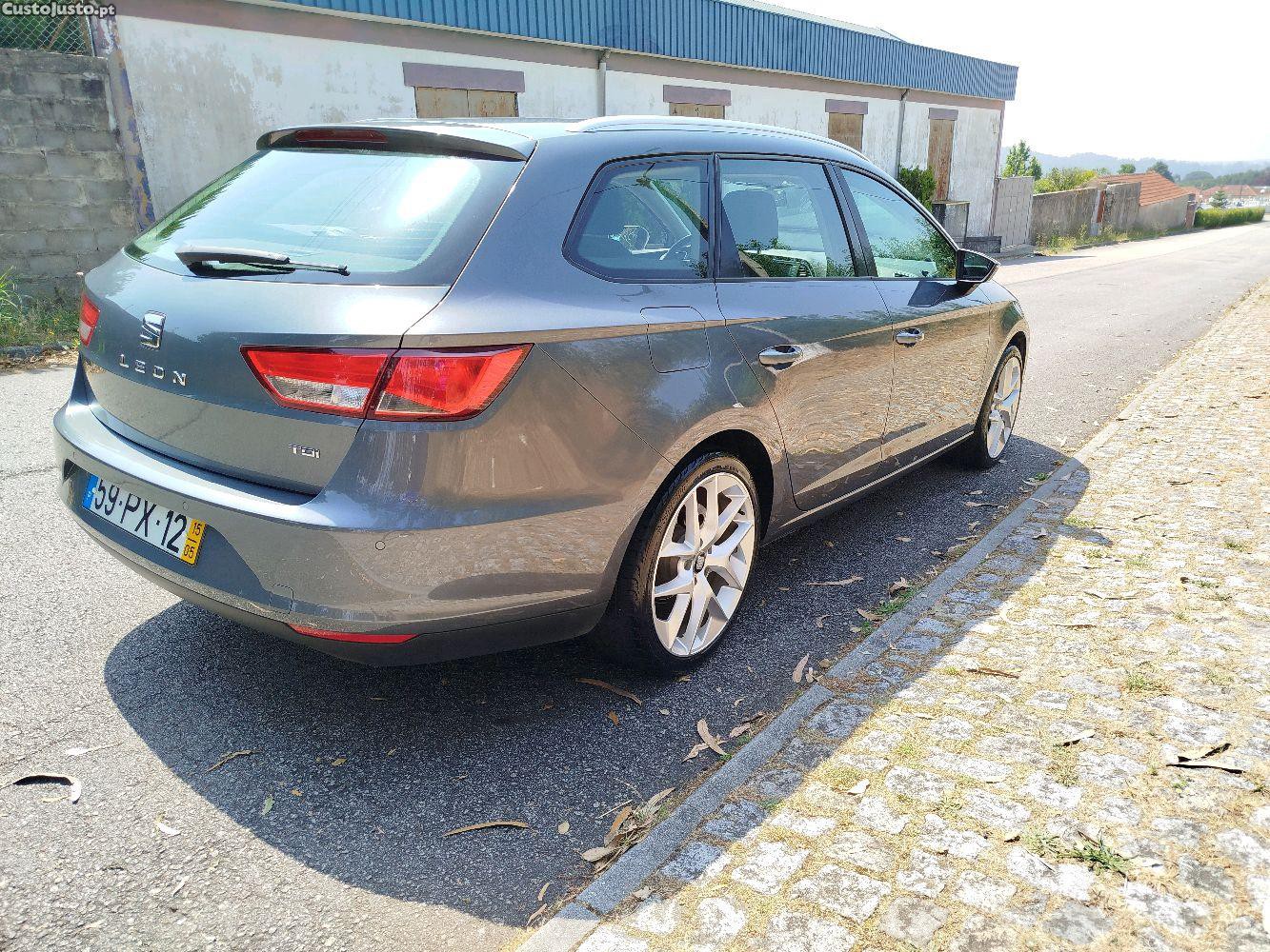 SEAT Leon 1.6 tdi — fotografia 9
