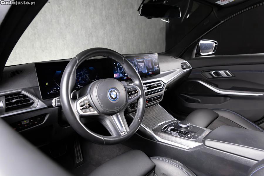 BMW 320 e Pack Desportivo M — fotografia 18