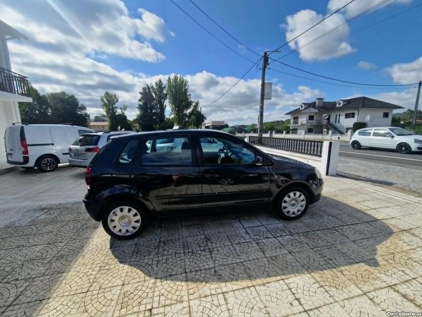 Volkswagen Polo 1.2 Trendline — fotografia 12