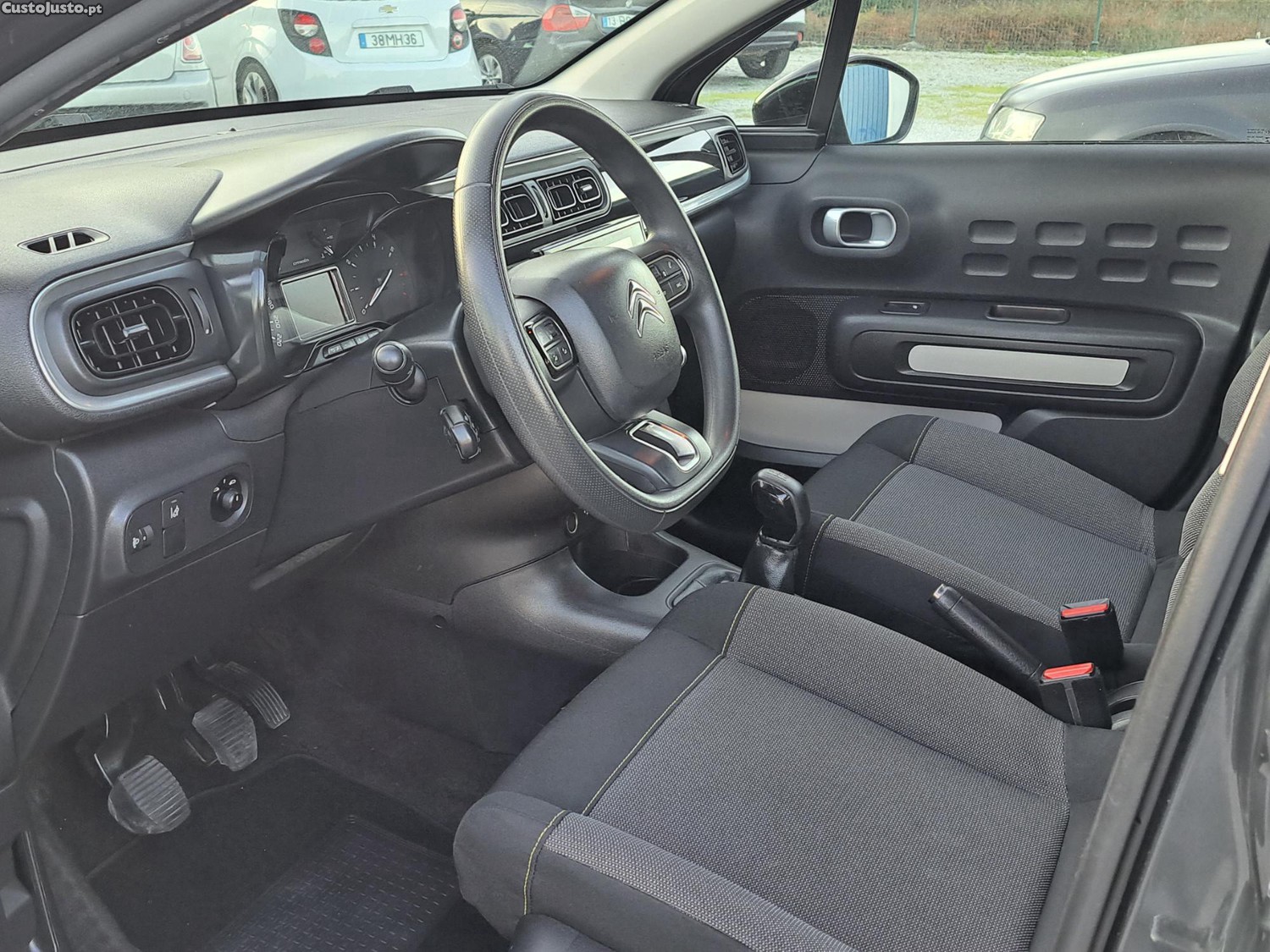 Citroën C3 1.2 Pure Tech — fotografia 3