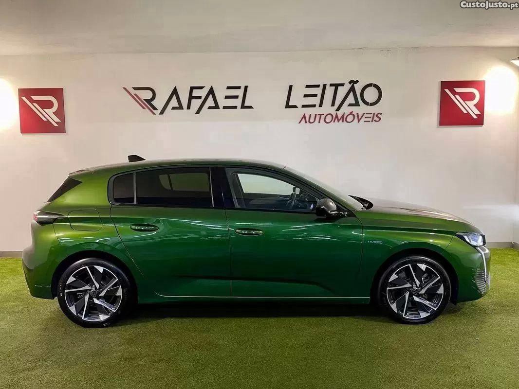 Peugeot 308 1.6 hybrid allure e-eat8 — fotografia 29