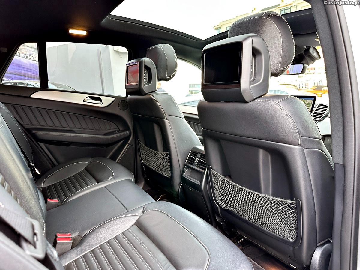 Mercedes-Benz GLE 43 AMG 43 — fotografia 29