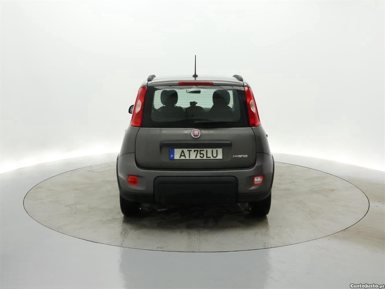 Fiat Panda 1.0 Hybrid City Life — fotografia 11