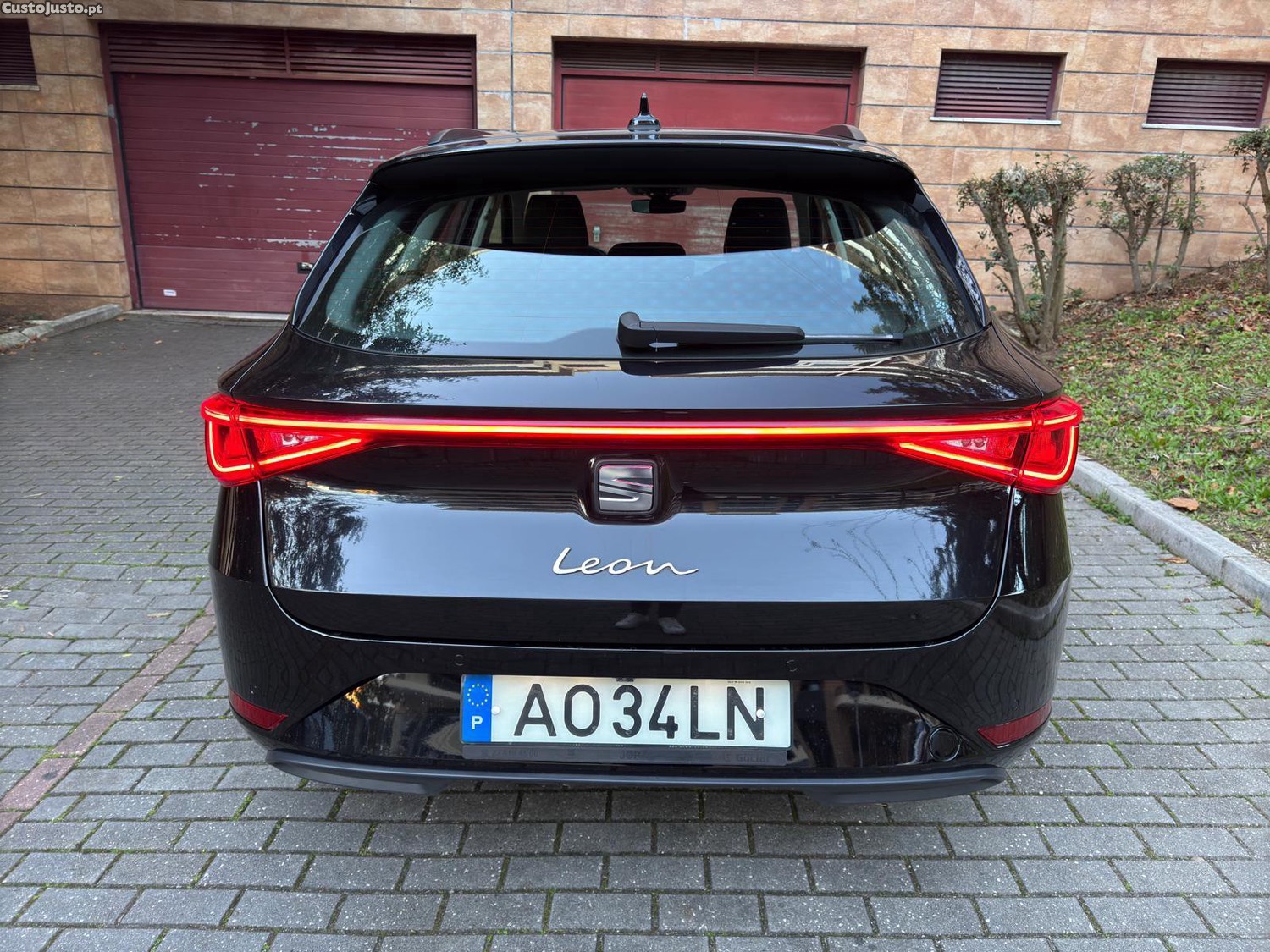 SEAT Leon 2.0 TDI Style — fotografia 14