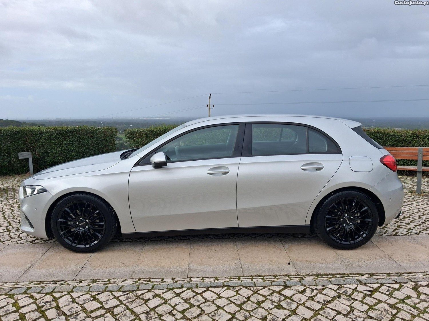 Mercedes-Benz A 180 d Style-Pack Navigator 116cv — fotografia 14