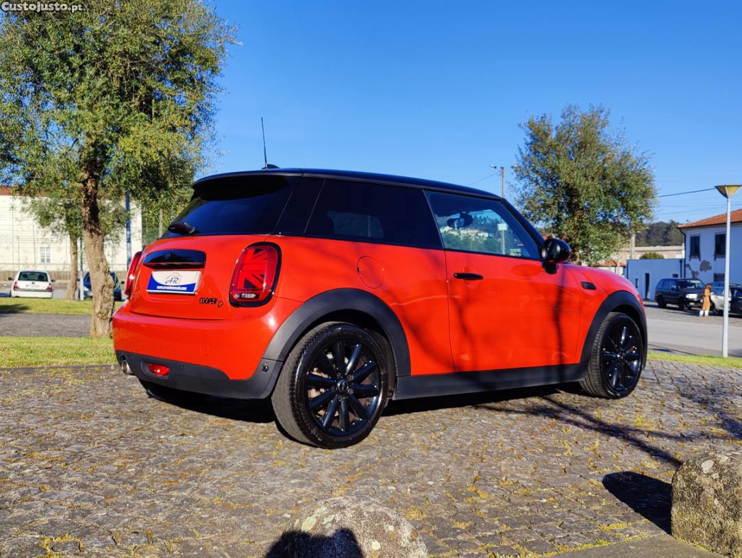 MINI Cooper D — fotografia 3