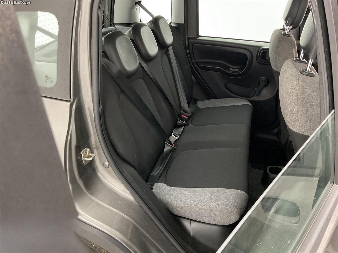 Fiat Panda 1.0 Hybrid City Life — fotografia 5